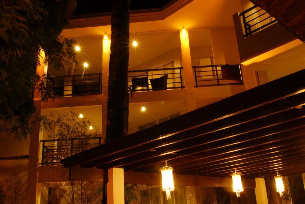 Quoalla Hotel Boracay Balabag  Exterior photo