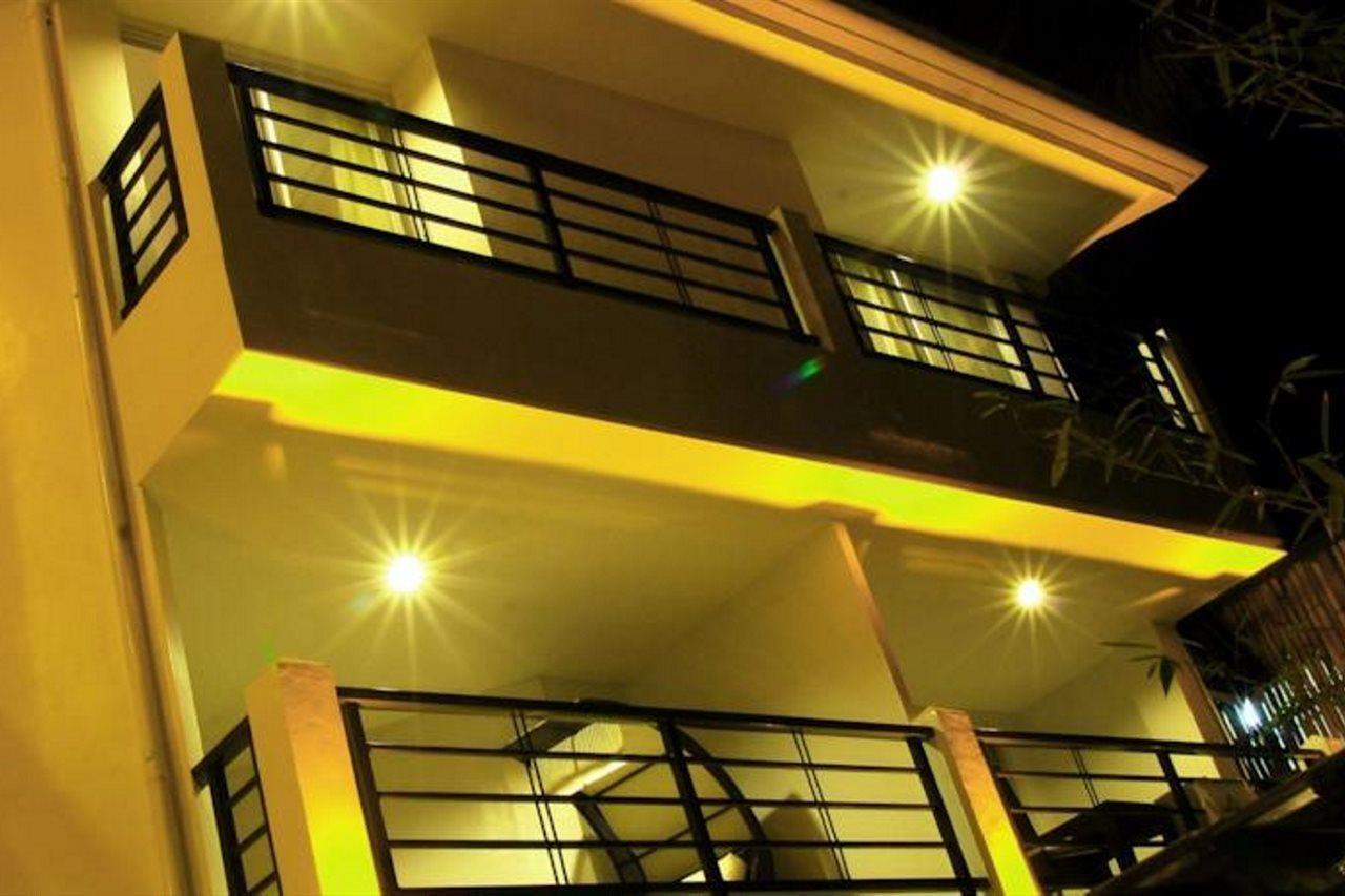 Quoalla Hotel Boracay Balabag  Exterior photo